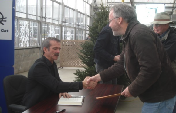 two people shaking hands